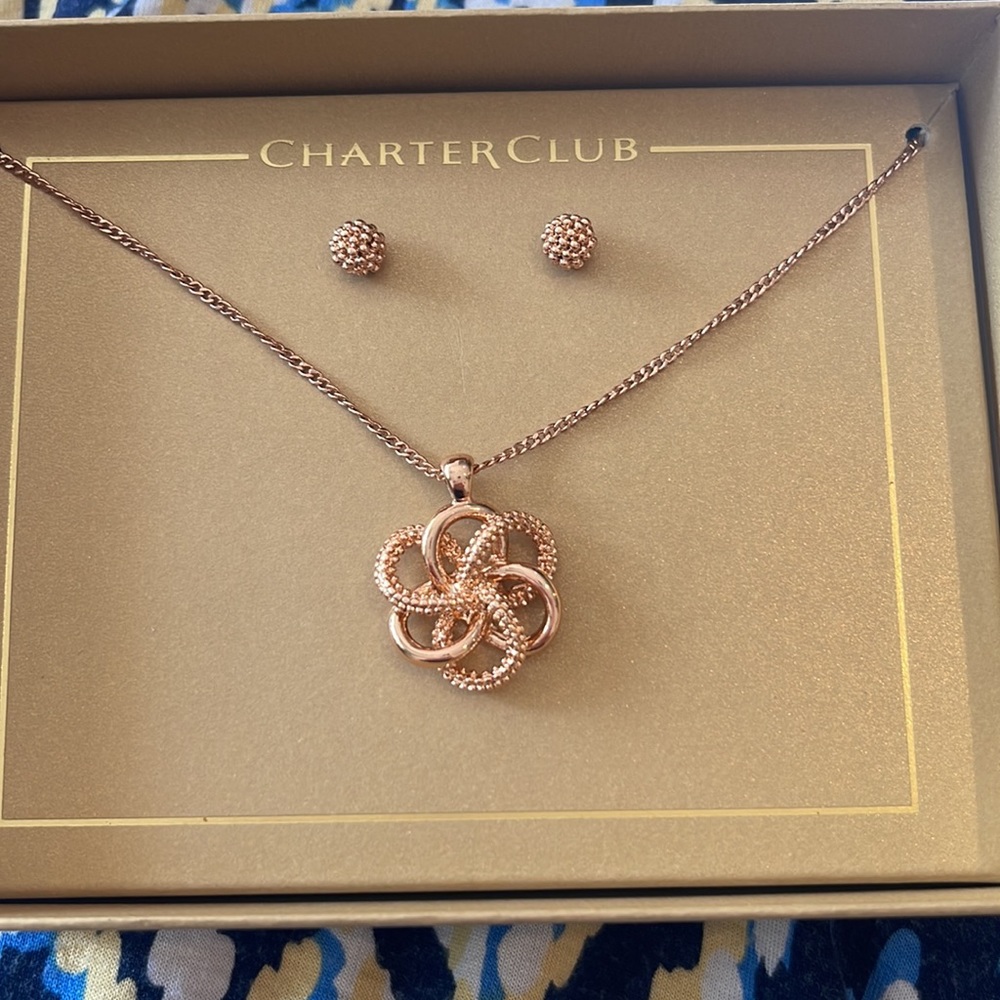NWT Charter club rose color twists knot earrings and necklace sets in the box